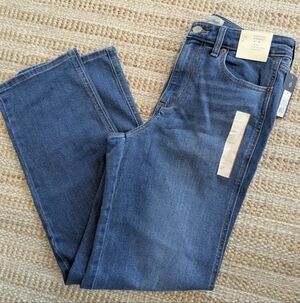 NWT Universal Thread Everyday Straight Size 10